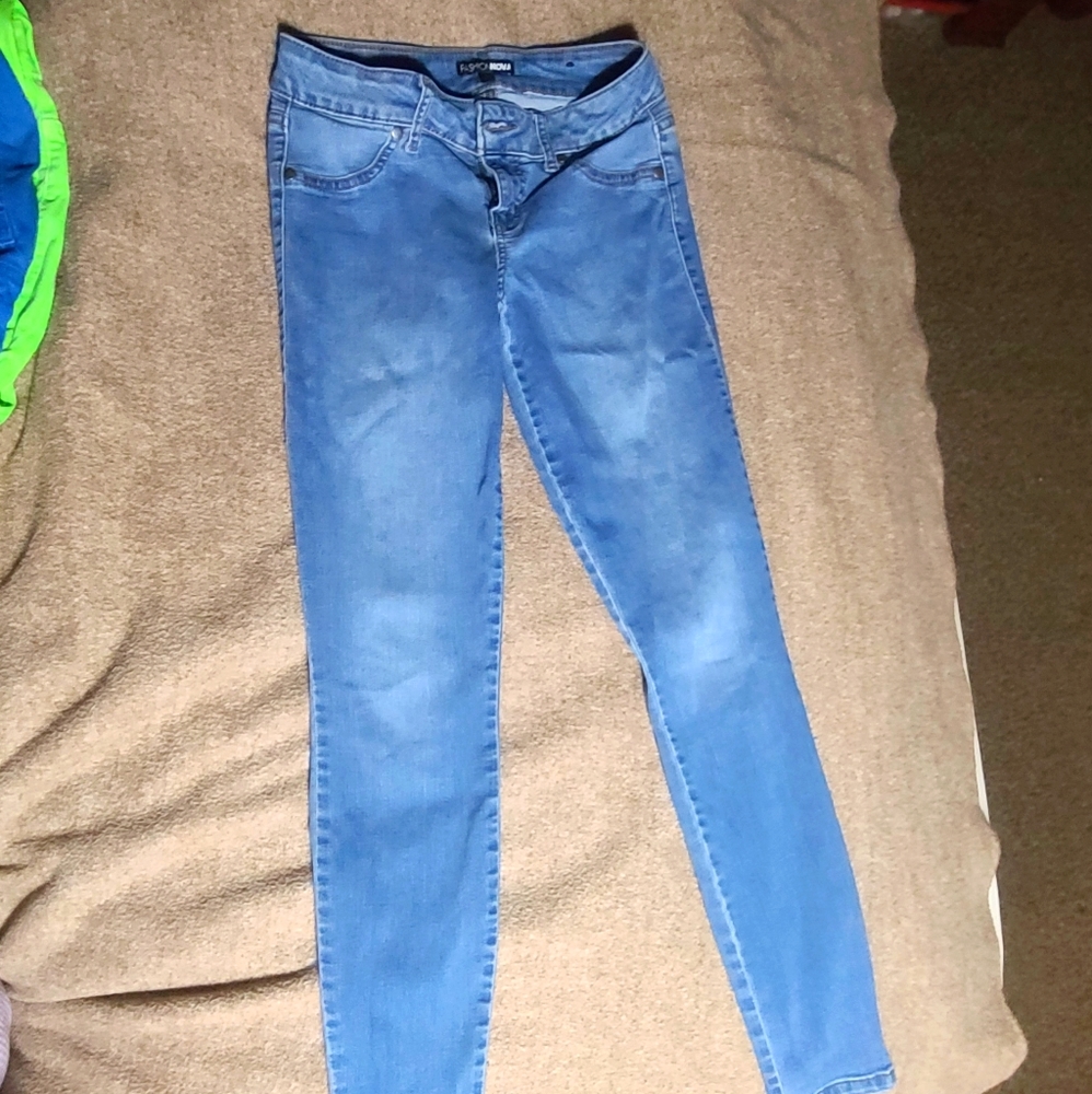 FashionNova jeans